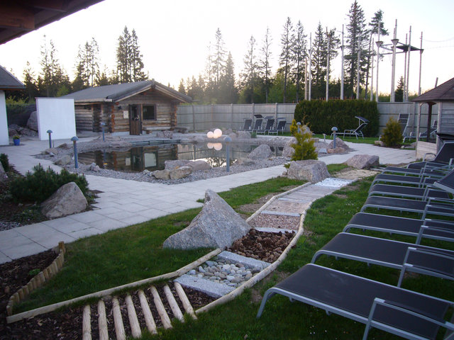 Saunawelt Außenanlage der Kelosauna